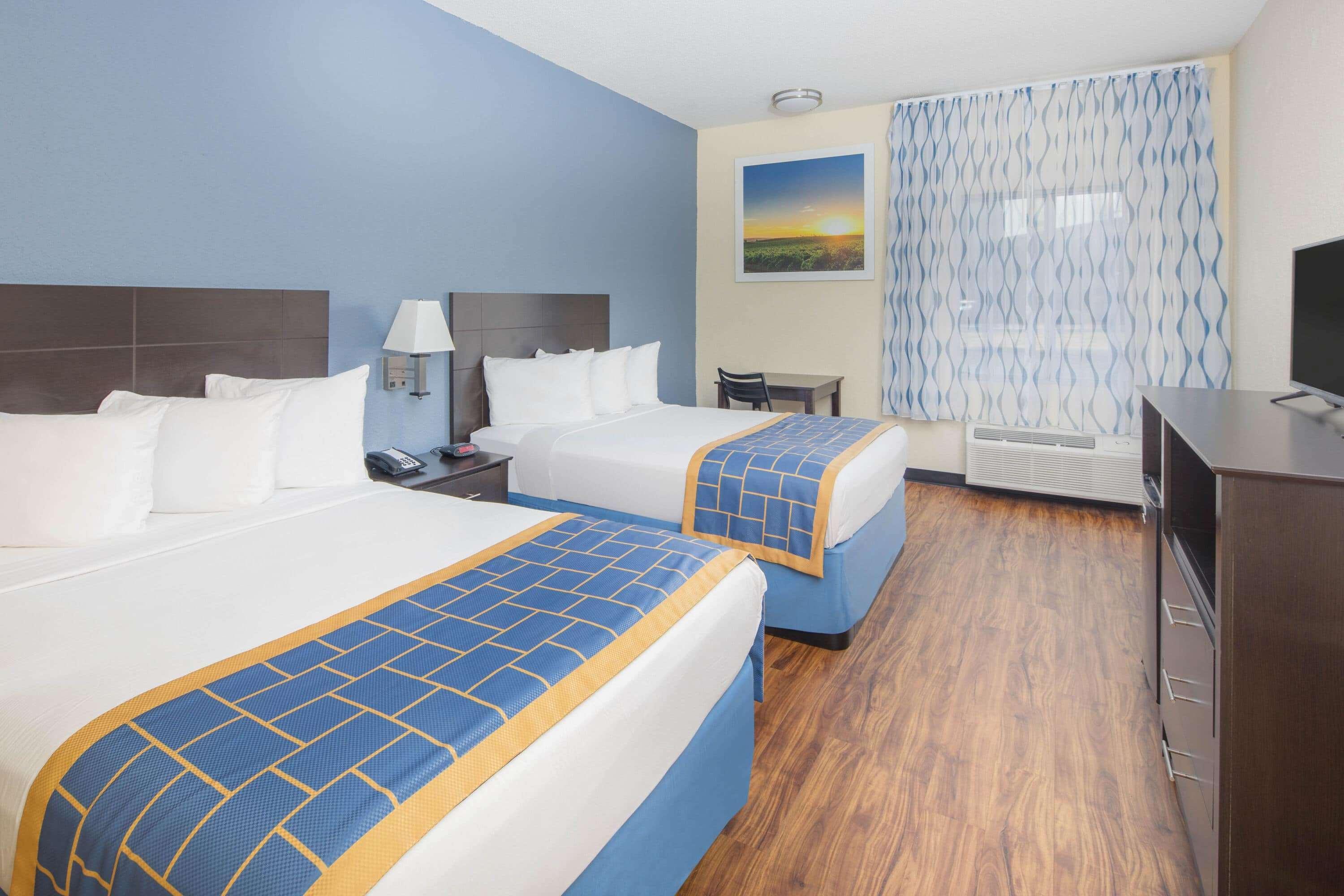 Days By Wyndham I-75 North Hotel Macon